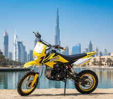 Load image into Gallery viewer, Dirt Bike mini 125cc for kids &amp; Teens
